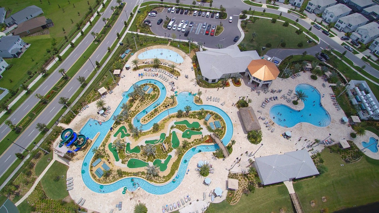 Parkside Retreat Storey Lake Clubhouse Resort
