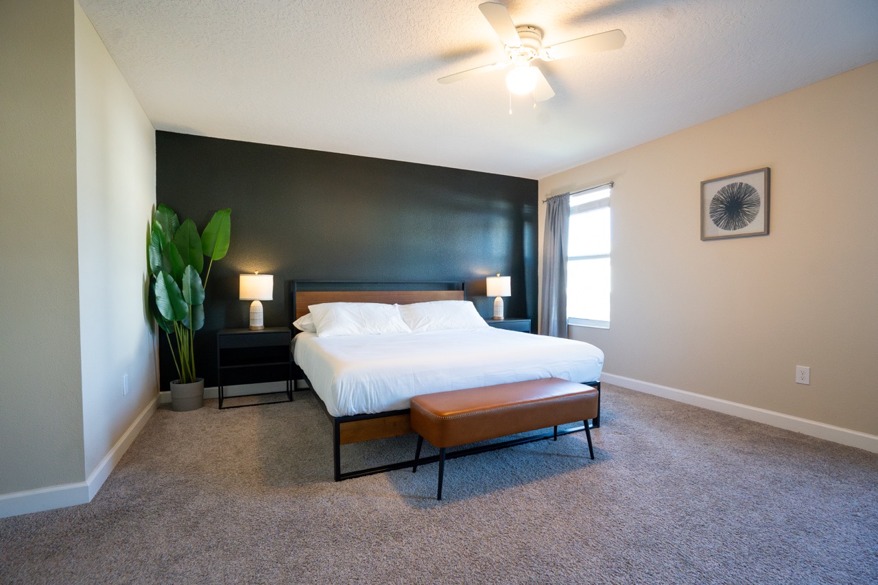 Parkside Retreat primary bedroom with king size bed